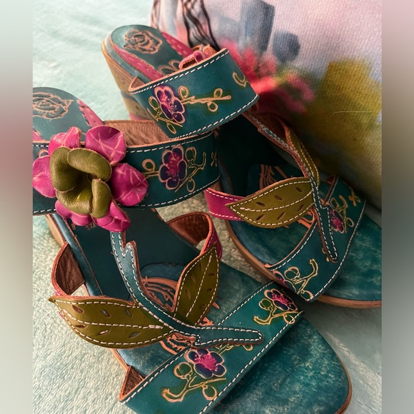 ELITE LEATHER boutique sandals with 3.5” wedge heel simply gorgeous!!! Sz 39 - Picture 14 of 14